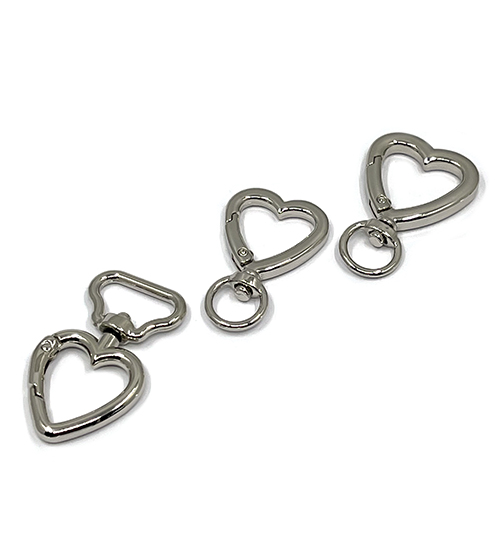 Mosquetón en forma de corazón