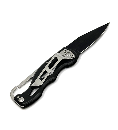 Cuchillo táctico