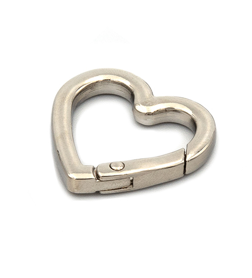 Mosquetón Corazón Níquel